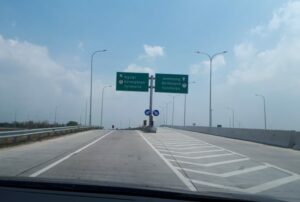 Mulai 19 Agustus Besaran Tarif Tol Trans Jawa Naik