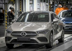 Ternyata Begini Penjualan Mobil Mercedes vs BMW di Jerman Saat Ini