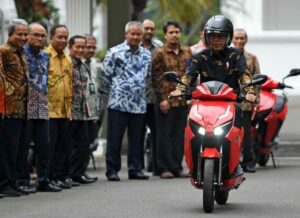 Sembilan Bulan Motor Listrik Gesits Laku 2.800 Unit Lebih