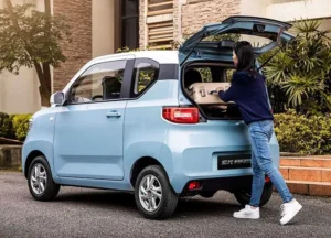 Penjualan Mobil Wuling ke Konsumen di Cina Terperosok