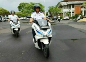 AHM Serahkan 20 Honda PCX Listrik untuk Petugas KTT G20