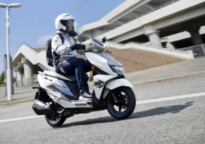 Tak Ingin Lemot, Suzuki Sodorkan Skutik 125cc Anyar di Intermot