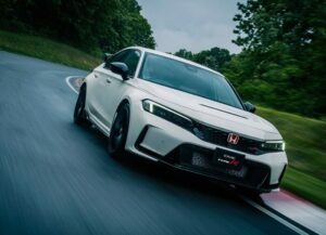 Lagi, Honda CivicType R Pecahkan Rekor Mobil FWD Tercepat di Nurburgring