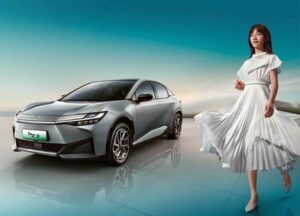 Toyota bZ3 Resmi Meluncur di Cina, Pakai Motor dan Baterai BYD