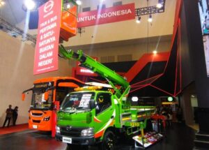 Hadir di GIIAS 2023, Hino Pamer 6 Kendaraan Niaga Andalan