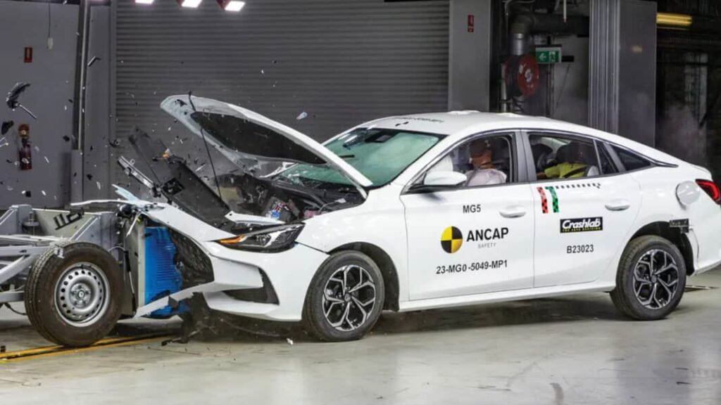 Sedan MG5 Dites Tabrak ANCAP, Tak Satupun Bintang Didapatkan