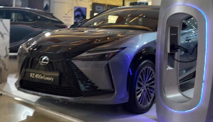 Penjualan Lexus di Januari – Mei Ngebut Meski Pasar Mobil Indonesia Kalang Kabut