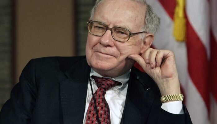 Warren Buffet Kembali Jual Saham BYD, Saat Pabrikan Cina Digencet Amerika