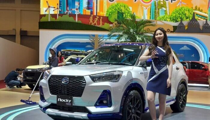 Penjualan Mobil di RI Januari – Juli Masih Ambles, Daya Beli Kelas Menengah Loyo