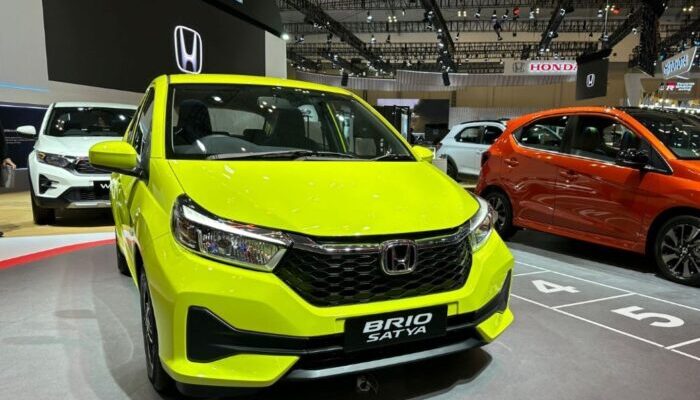 GIIAS 2024: Sebanyak1.861 Mobil Honda Terpesan, Brio Terlaris