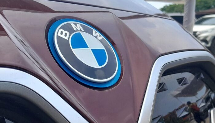 Penjualan Ritel Mobil Mewah di Januari 2025 Lesu, Hanya BMW yang Masih Menderu